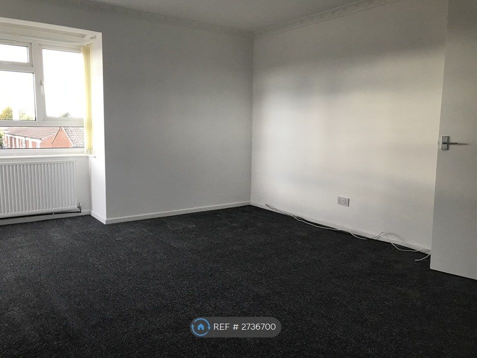 Property photo 3 of 12 Living Room 3