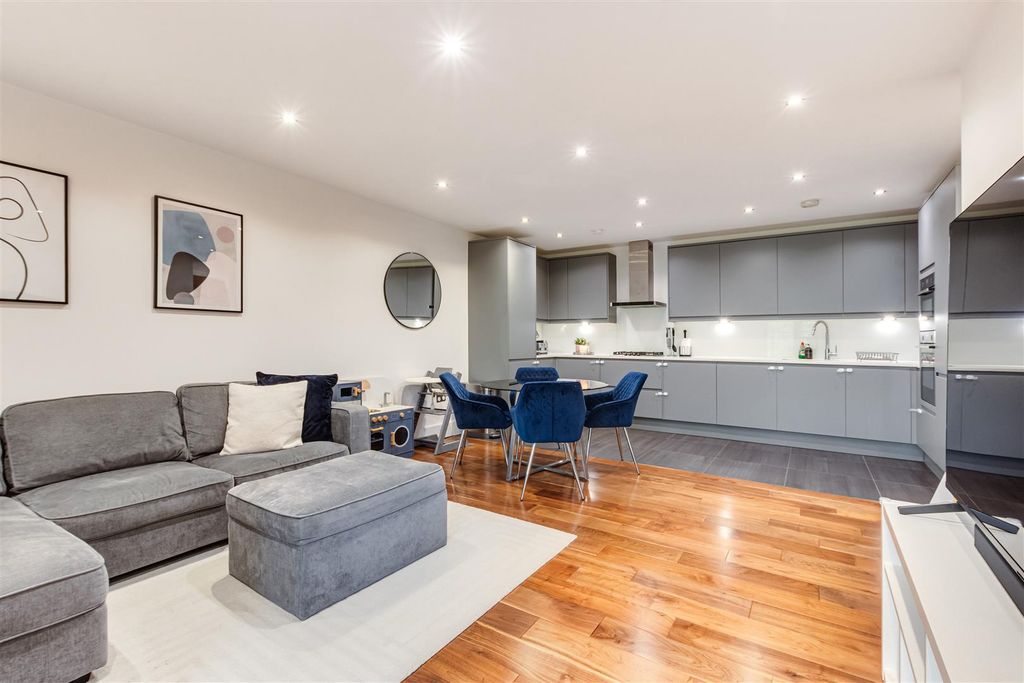 Property photo 3 of 13 Dsc_9951.Jpg