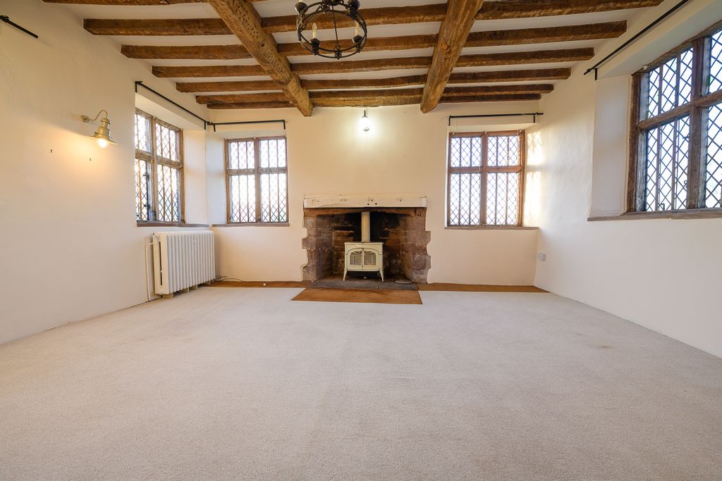 Property photo 3 of 26 Great Treddow Farm-19