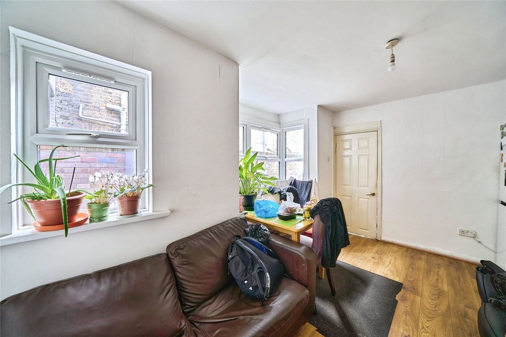 Property photo 3 of 15 Picture No. 03