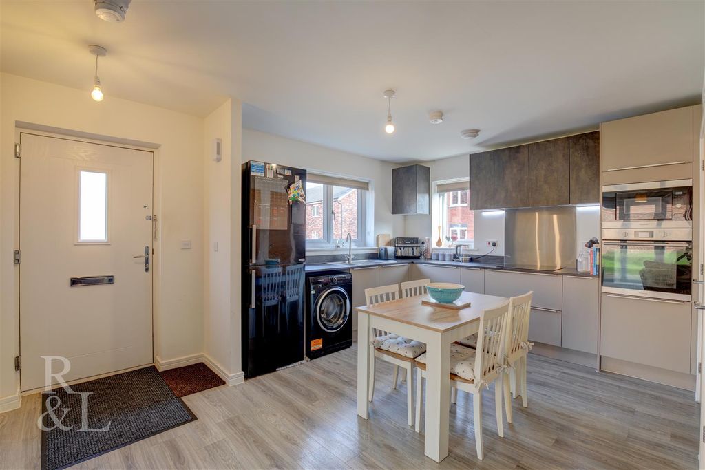 Property photo 3 of 19 1 Marble Drive (17).Jpg