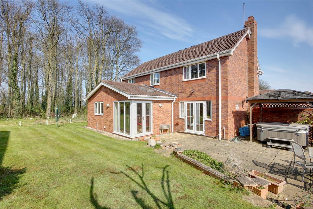 Property photo 2 of 26 Rear View