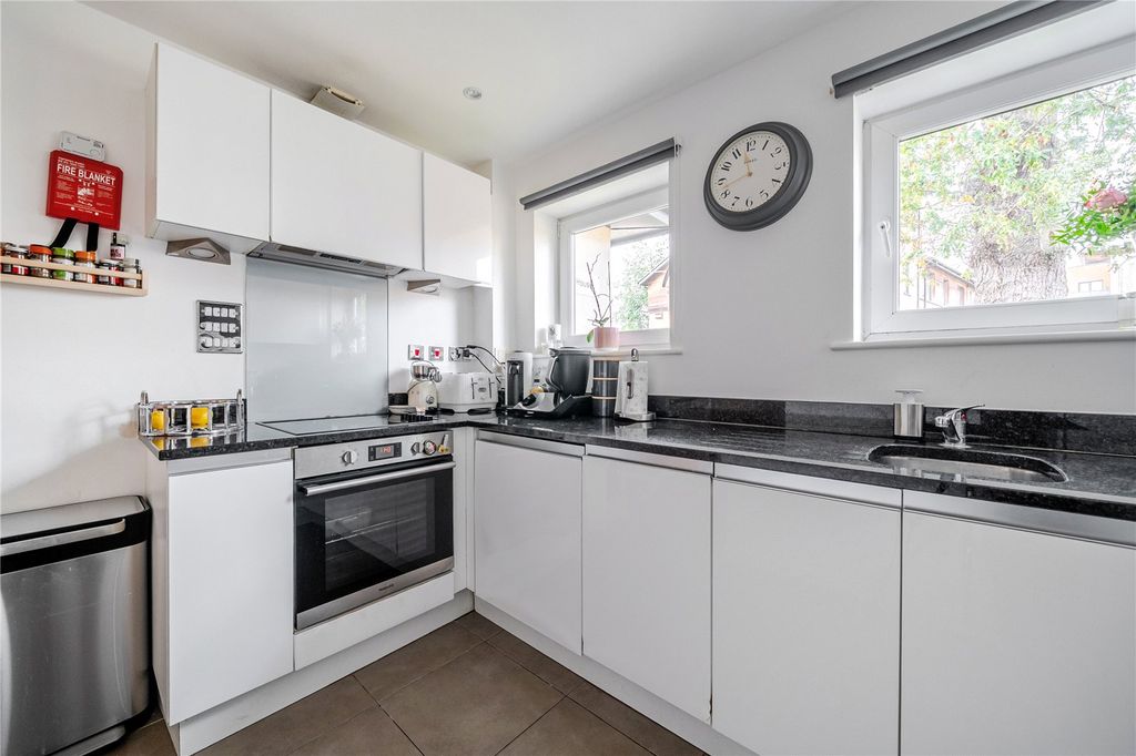 Property photo 3 of 16 Picture No. 03