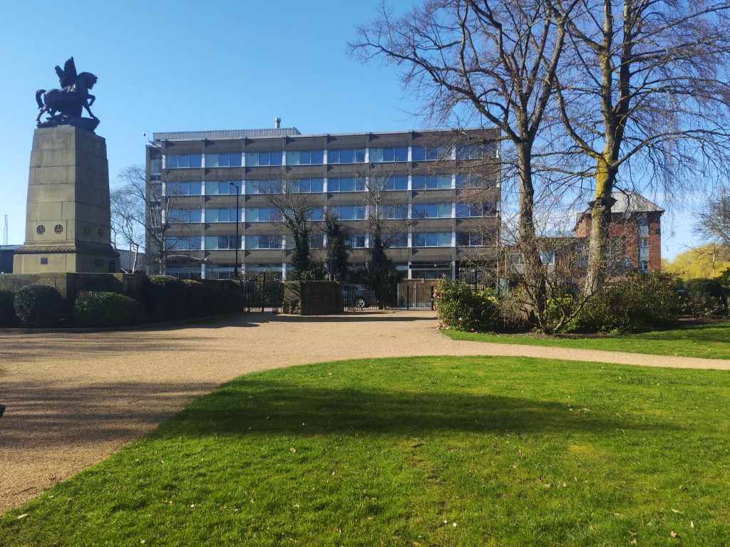 Property photo 1 of 5