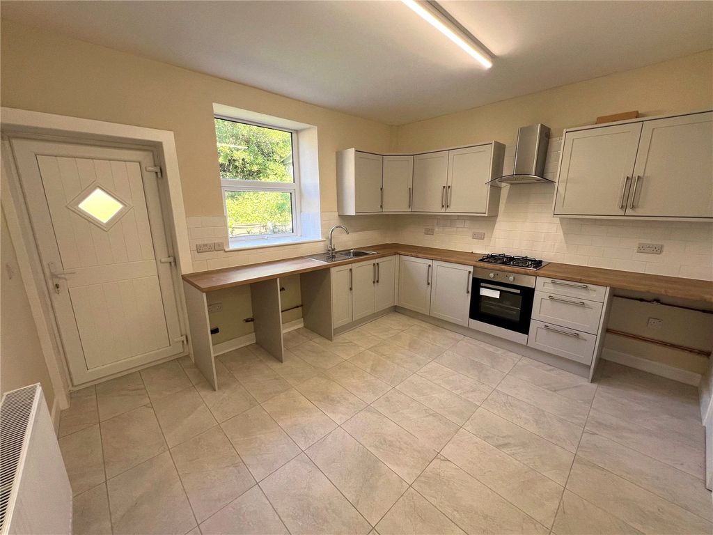 Property photo 2 of 8 New Dining Kitchen