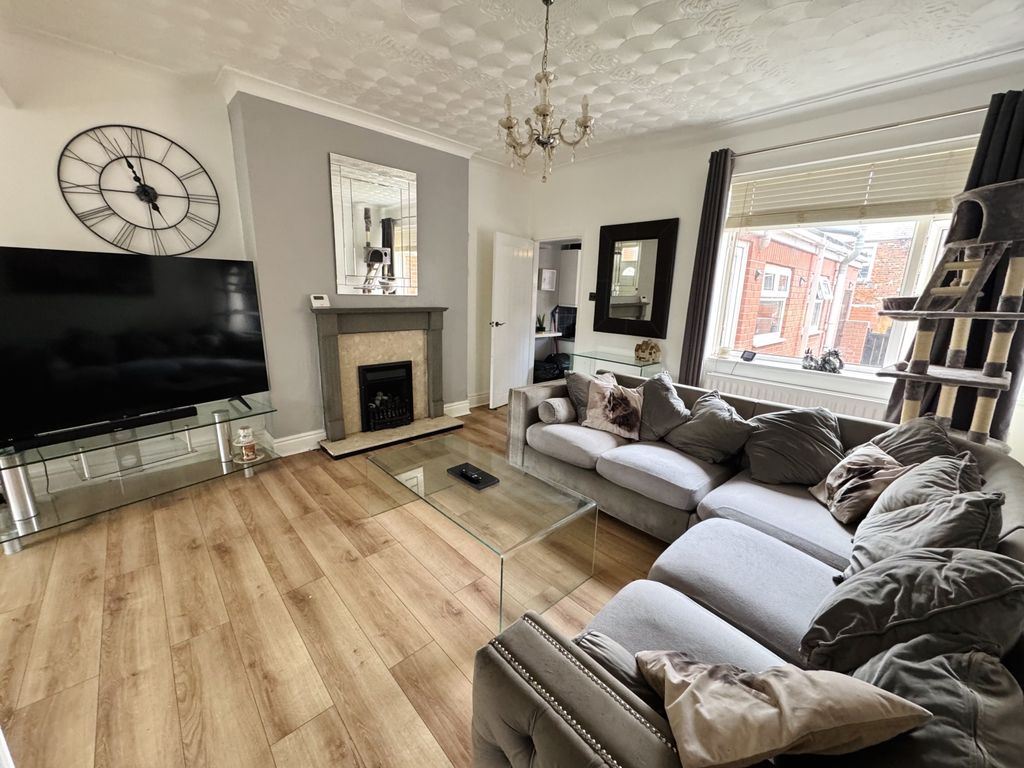 Property photo 3 of 16 Img_6030