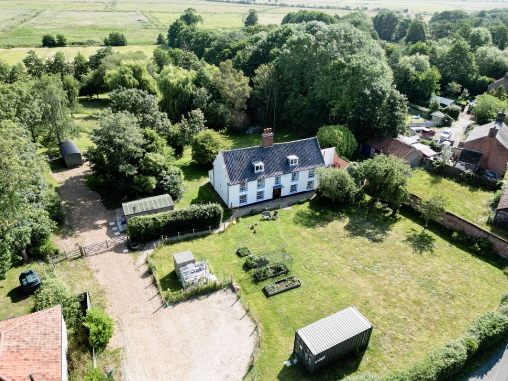 Property photo 1 of 30