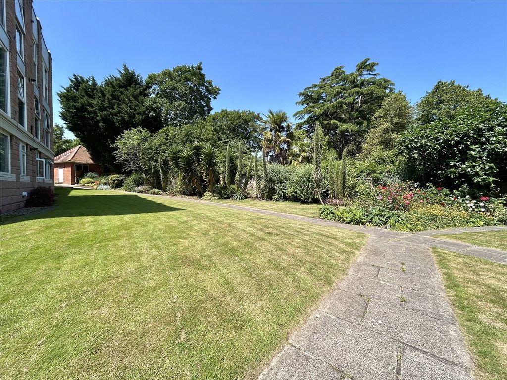 Property photo 3 of 13 Picture No. 04