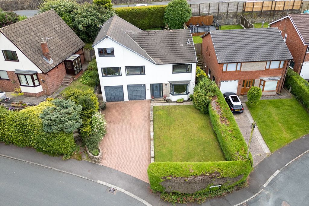 Property photo 1 of 24 4391032