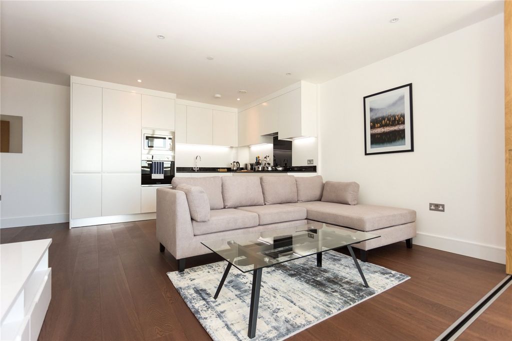 Property photo 2 of 13 Picture No. 02