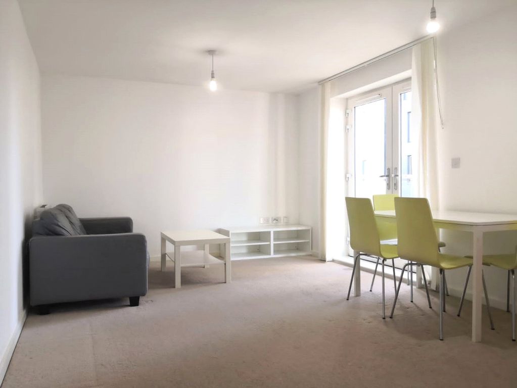 Property photo 1 of 10 Living Area