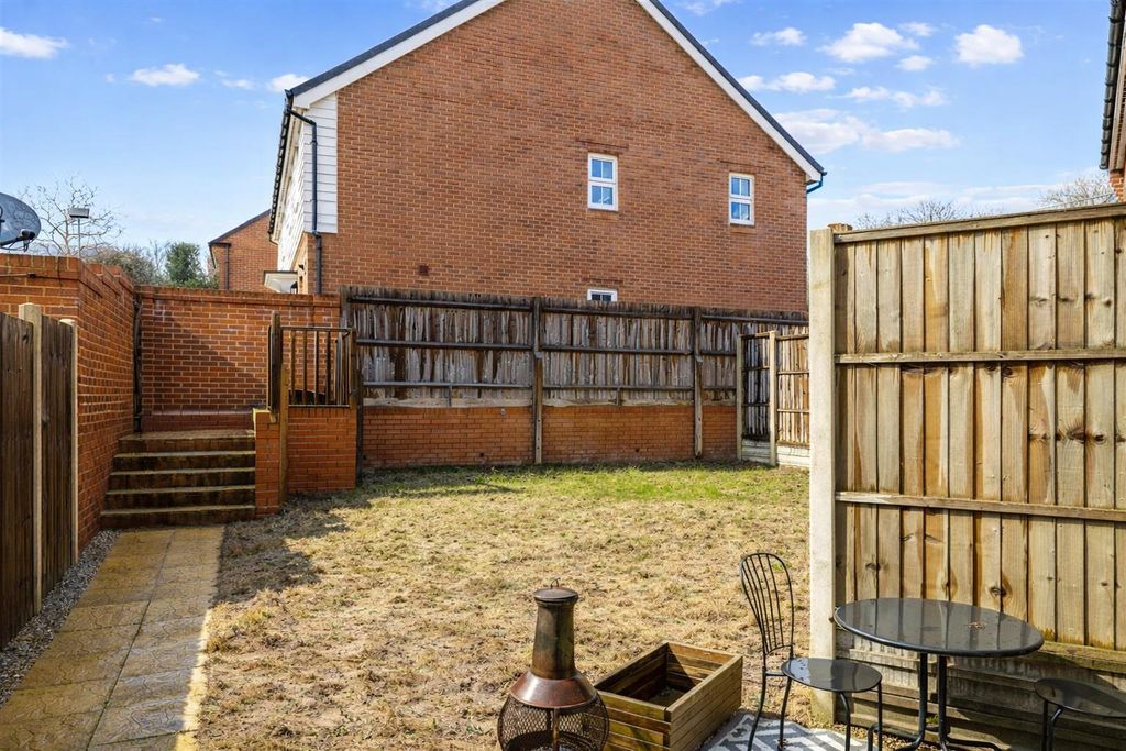 Property photo 3 of 18