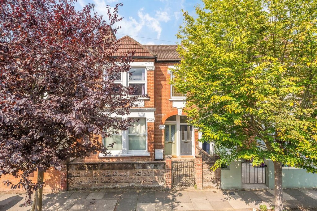 Property photo 1 of 6