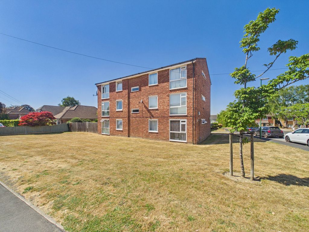 Property photo 1 of 7