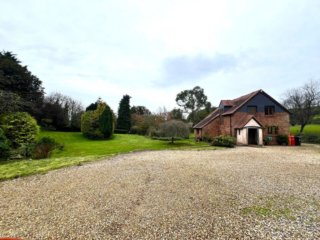 Property photo 1 of 13 Picture No. 02