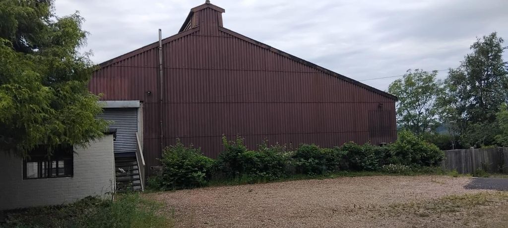 Property photo 2 of 5 Exterior