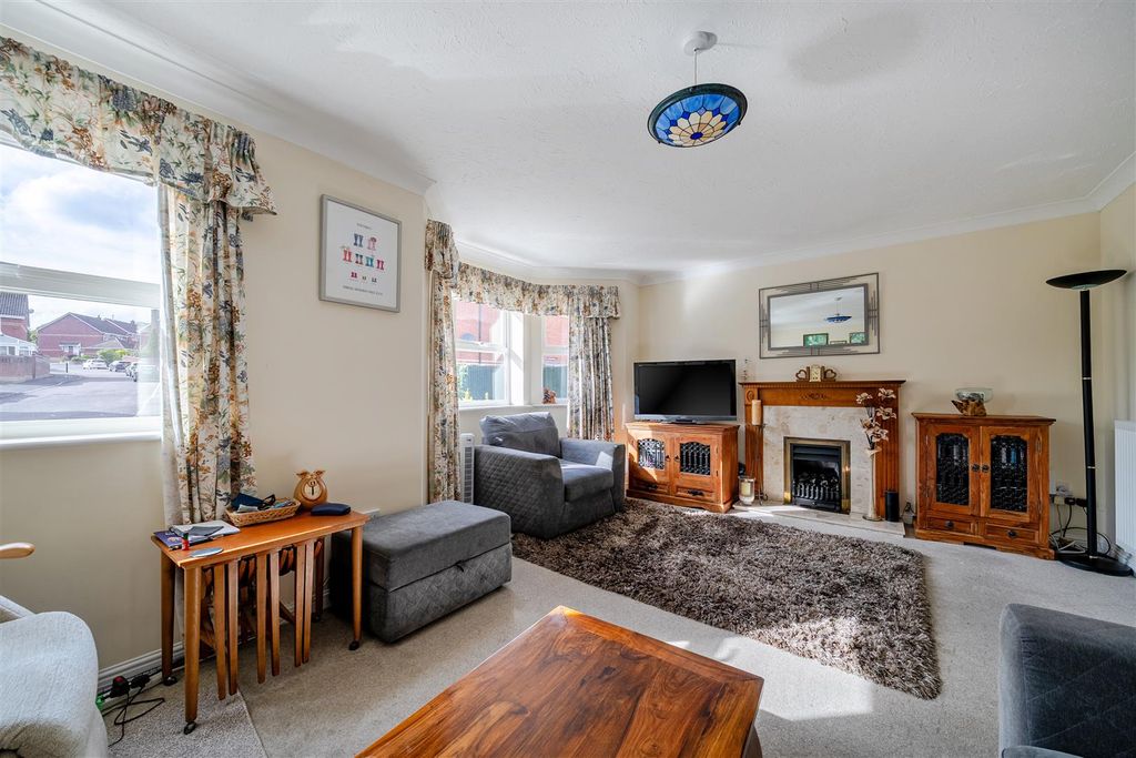 Property photo 2 of 20 1511620-20-6A999A36c7889.Jpg