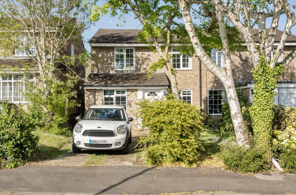 Property photo 1 of 14 1453776-1-69F0d8d...