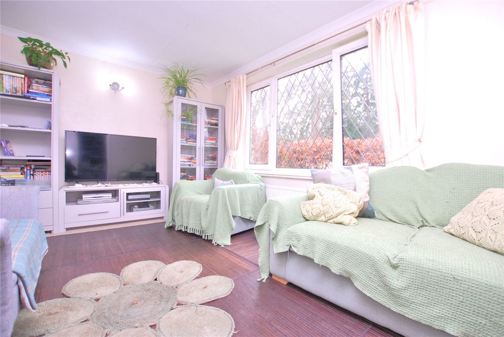 Property photo 3 of 9 Picture No. 08