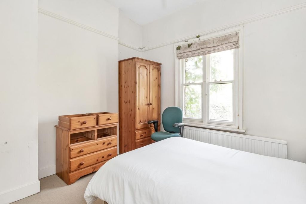 Property photo 3 of 11 Y5Lrq.Jpg