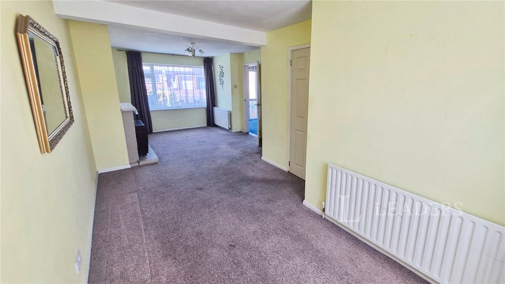 Property photo 3 of 12 Picture No. 05