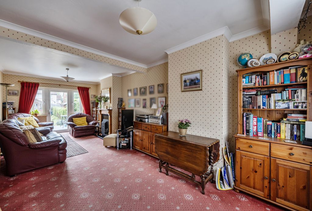 Property photo 3 of 12 18-6Ad627Bd833Df-...