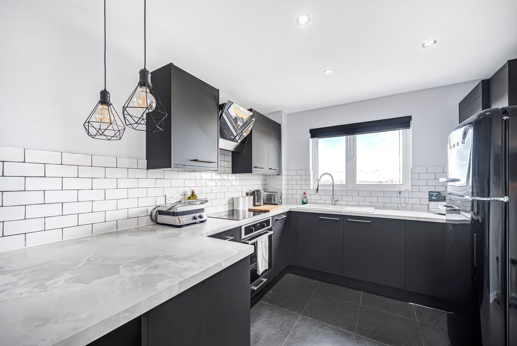 Property photo 2 of 6 Picture No. 01