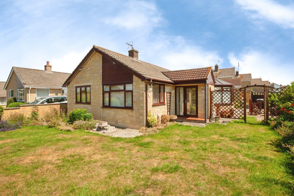 Property photo 1 of 26