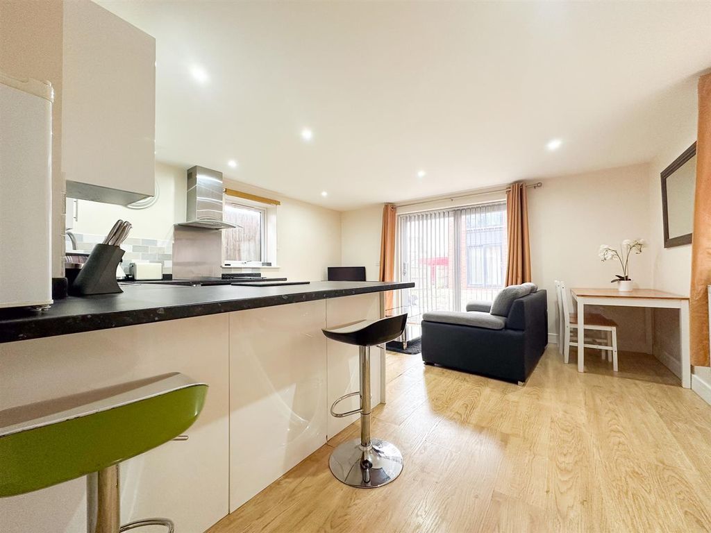 Property photo 2 of 6 Living Room