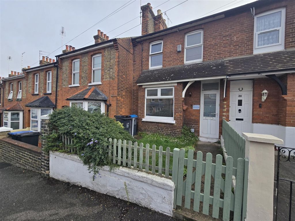 Property photo 1 of 8