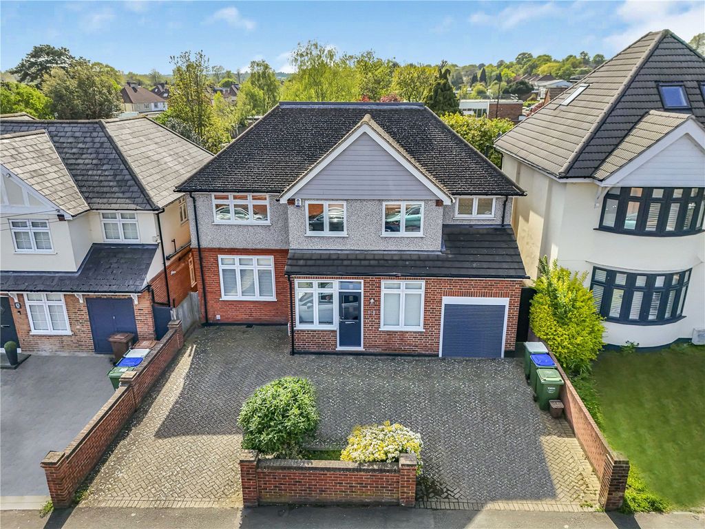 Property photo 1 of 37 Picture No. 26