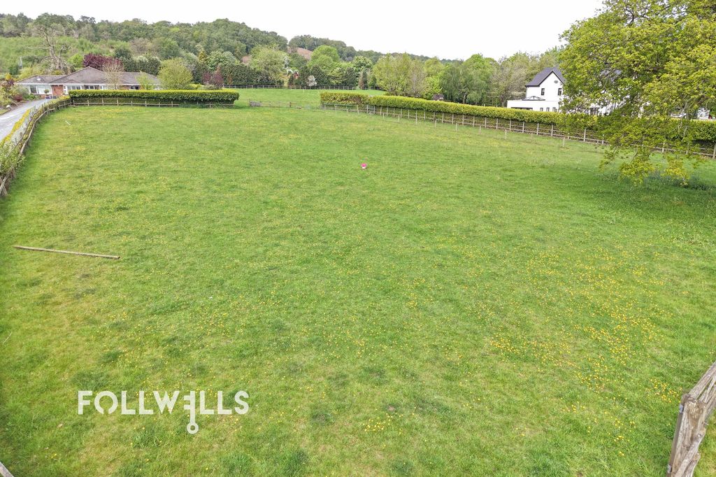Property photo 3 of 21