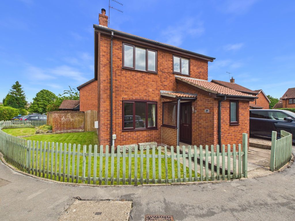 Property photo 1 of 17 5228530