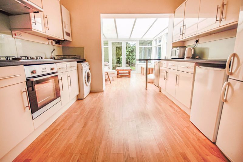 Property photo 3 of 18 Photo 7