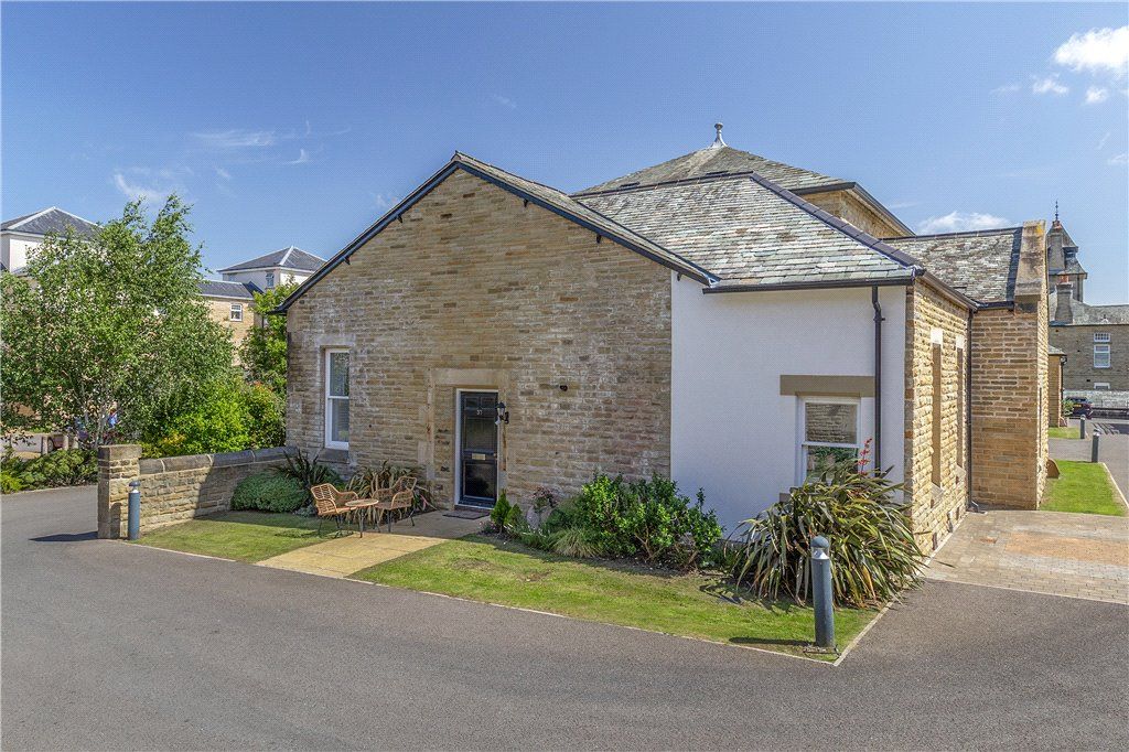 Property photo 1 of 15 Attractive Bungalow