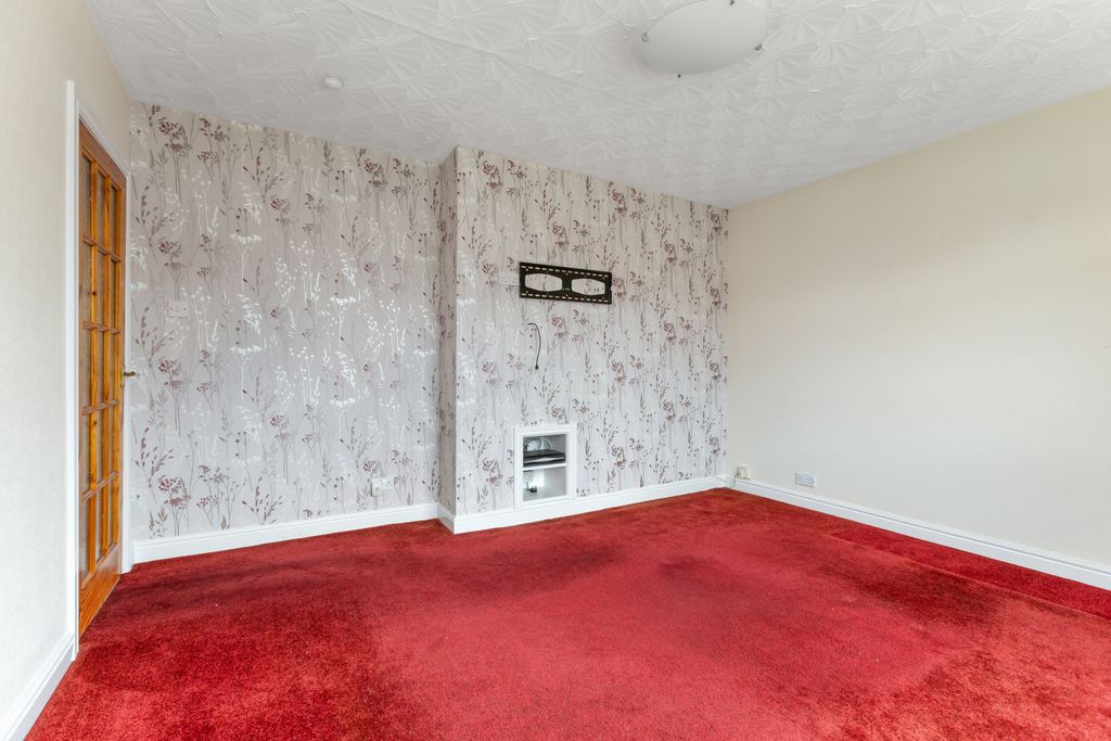 Property photo 3 of 14 Property Image 3