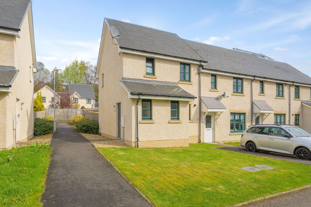 Property photo 1 of 24