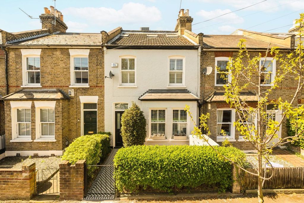 Property photo 1 of 10