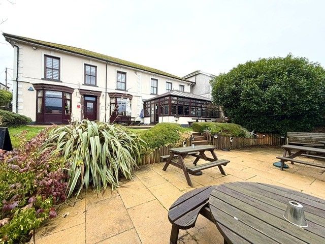 Property photo 3 of 24