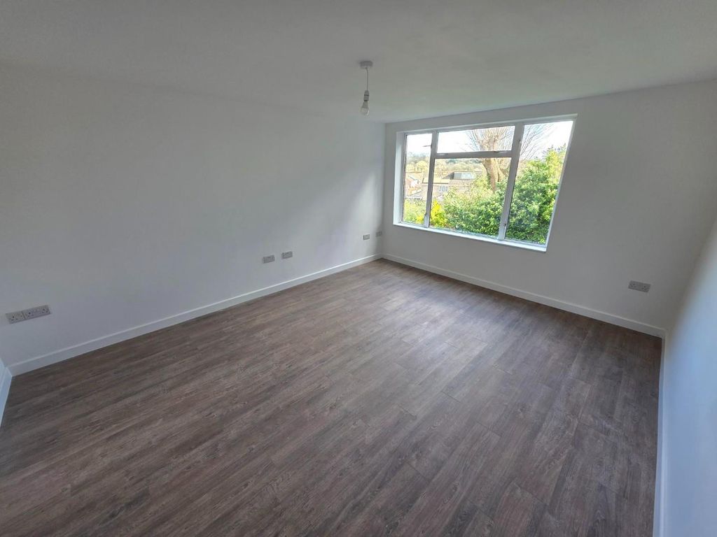 Property photo 2 of 8 Living Room.Jpg