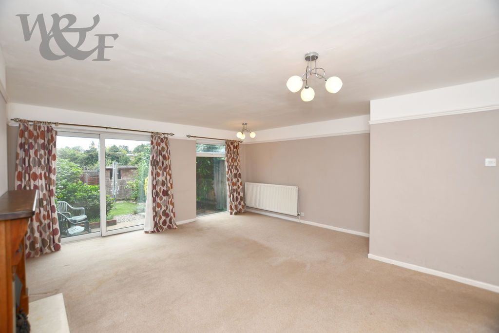 Property photo 2 of 30 Photo 15