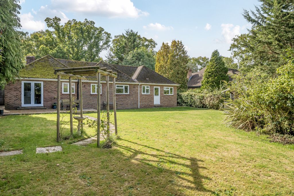 Property photo 2 of 21 Picture No. 40