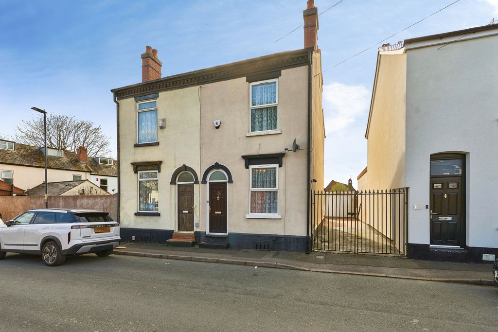 Property photo 1 of 14