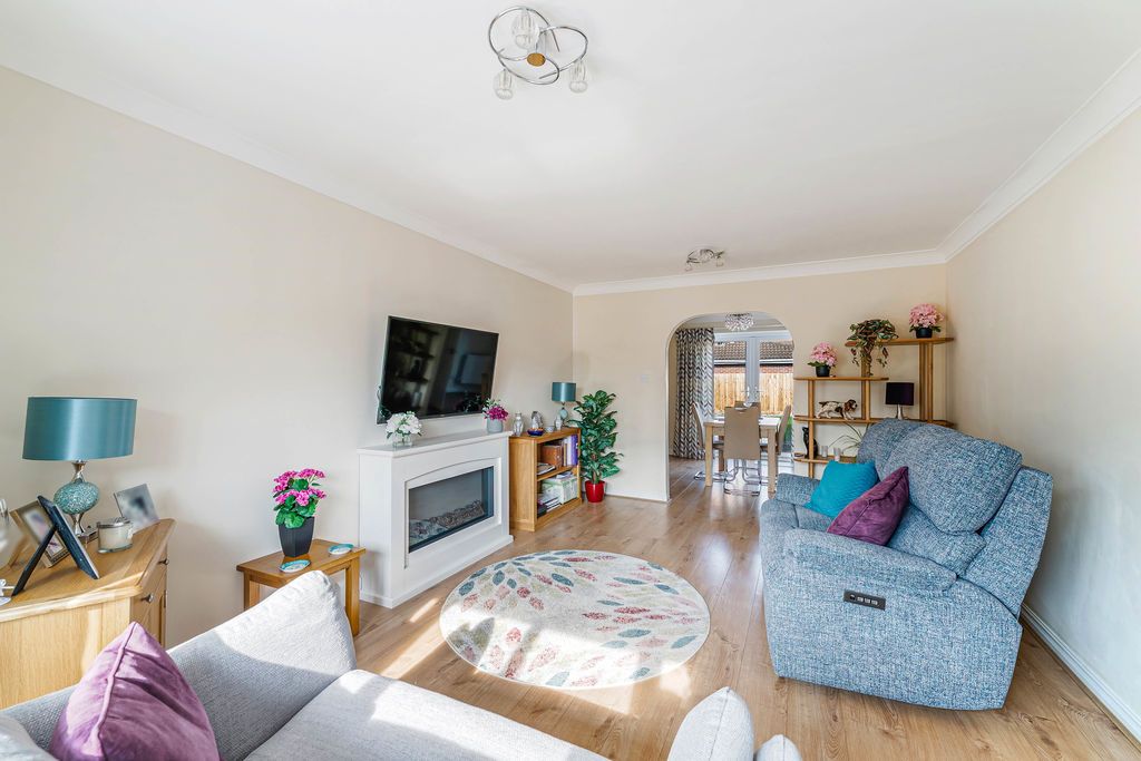 Property photo 2 of 25 Photo 19