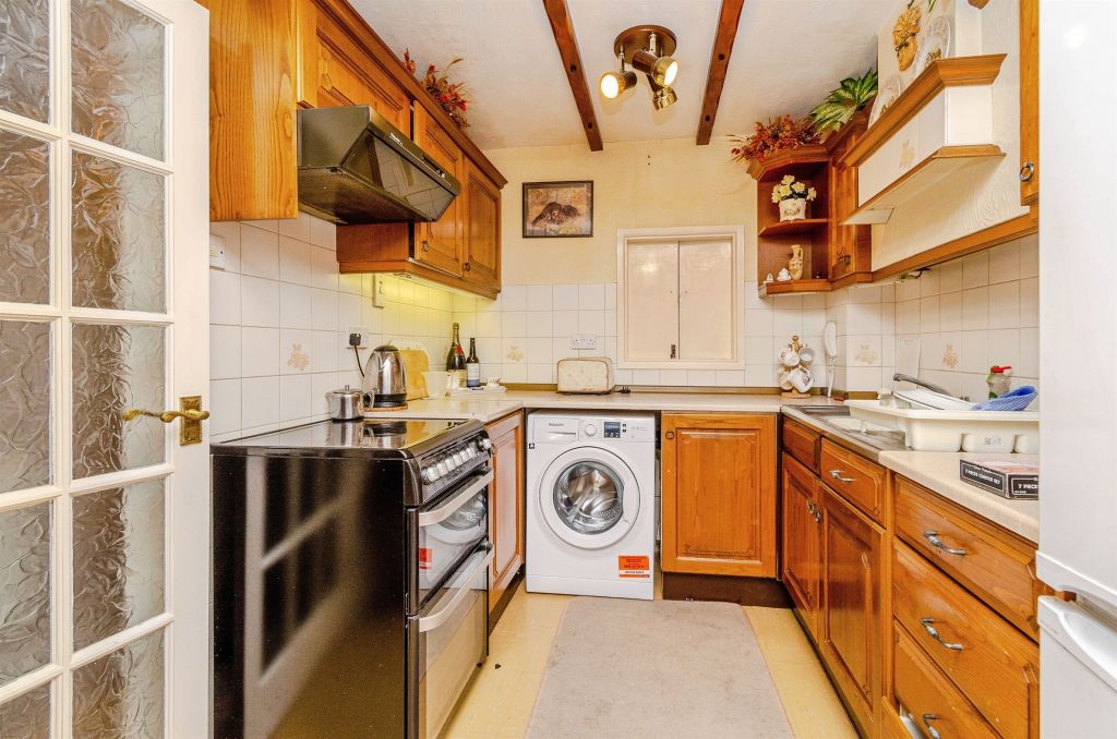 Property photo 3 of 16