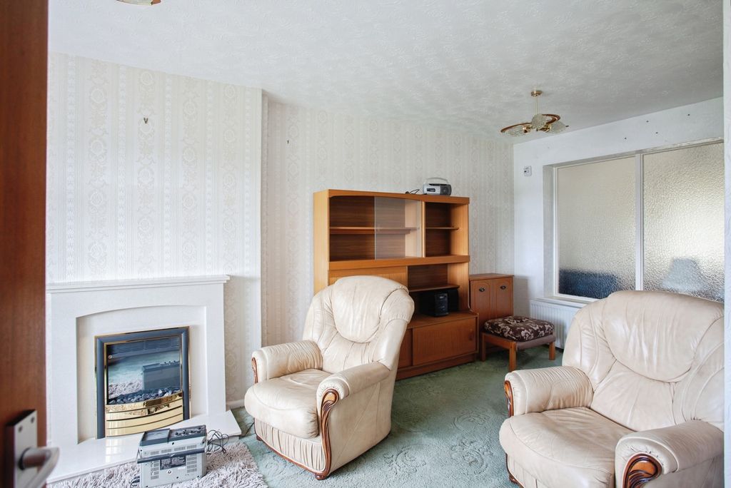 Property photo 3 of 14 Pbox-Img.Jpg