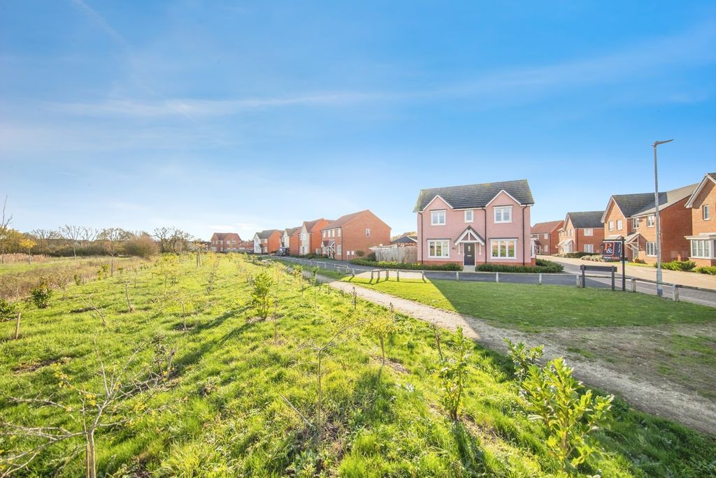 Property photo 1 of 20 Pbox-Img.Jpg