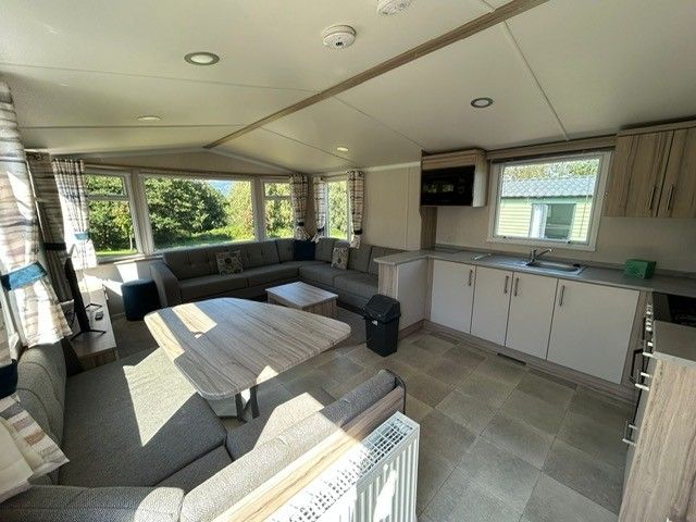 Property photo 2 of 3