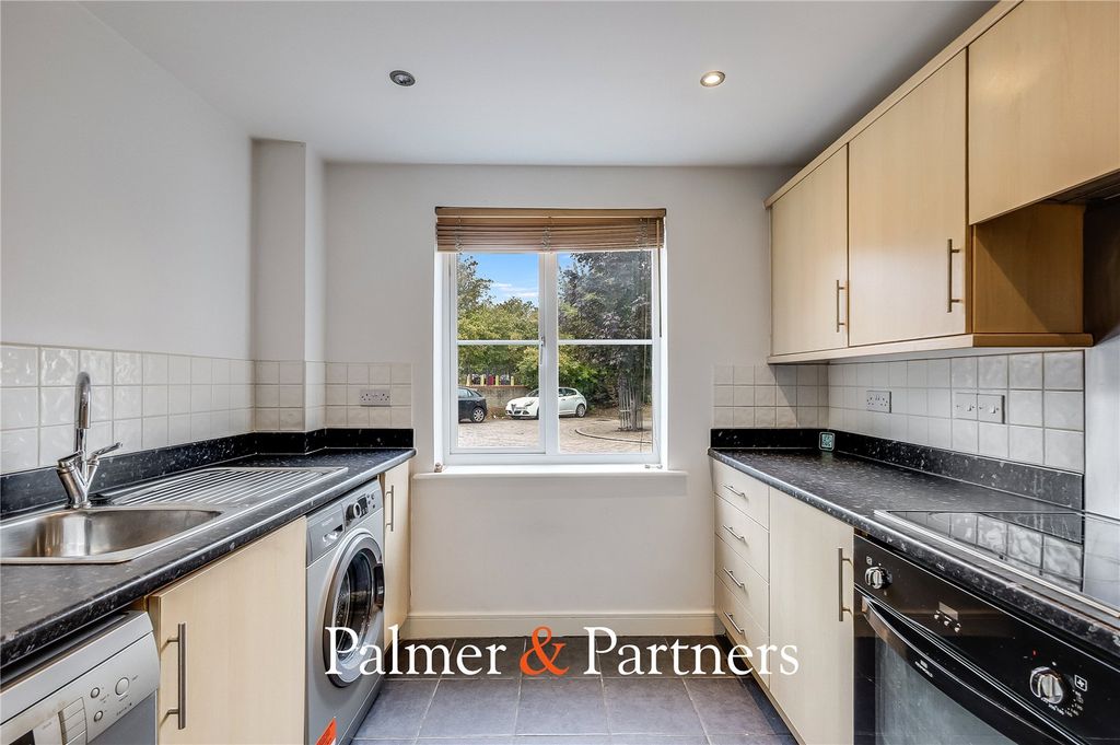 Property photo 2 of 12 Picture No. 04