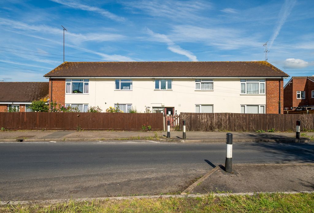 Property photo 1 of 10 1459734-1-6A0F2Fb...